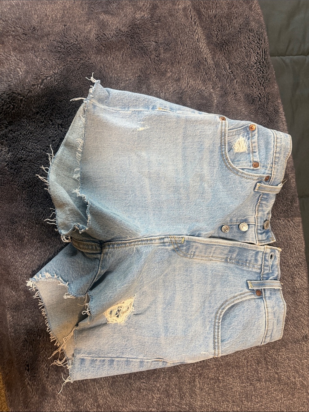 Levi Light Wash Distressed Denim Shorts - Women Size 26
